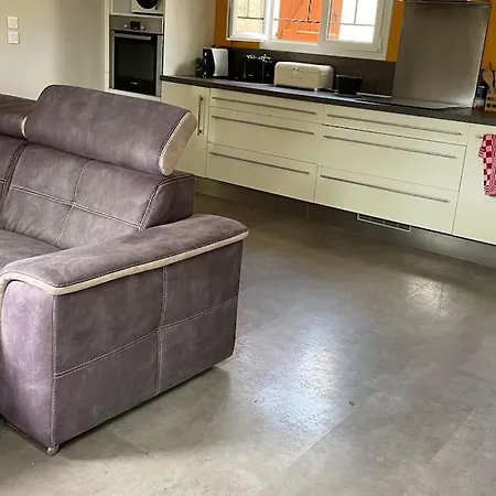 250 M 6 Personnes La Villanat Vakantiehuis *